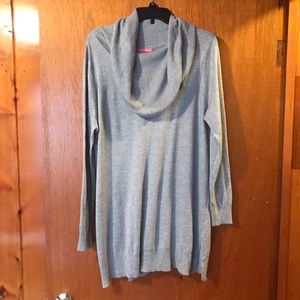 Women’s turtle cowl neck long sleeve top